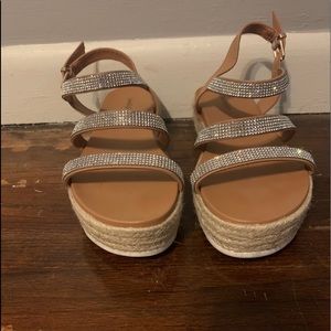Platform sandals